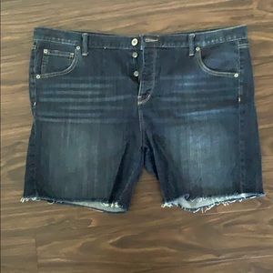 Women’s Jean Bermuda Shorts